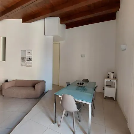 A Casa Di Andry Apartment Loreto